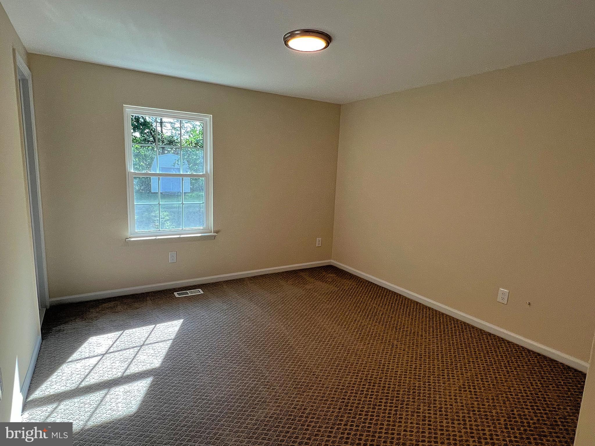 7839 Metacomet Road Hanover, MD 21076 - Photo 20 of 29 Gallery Image 20