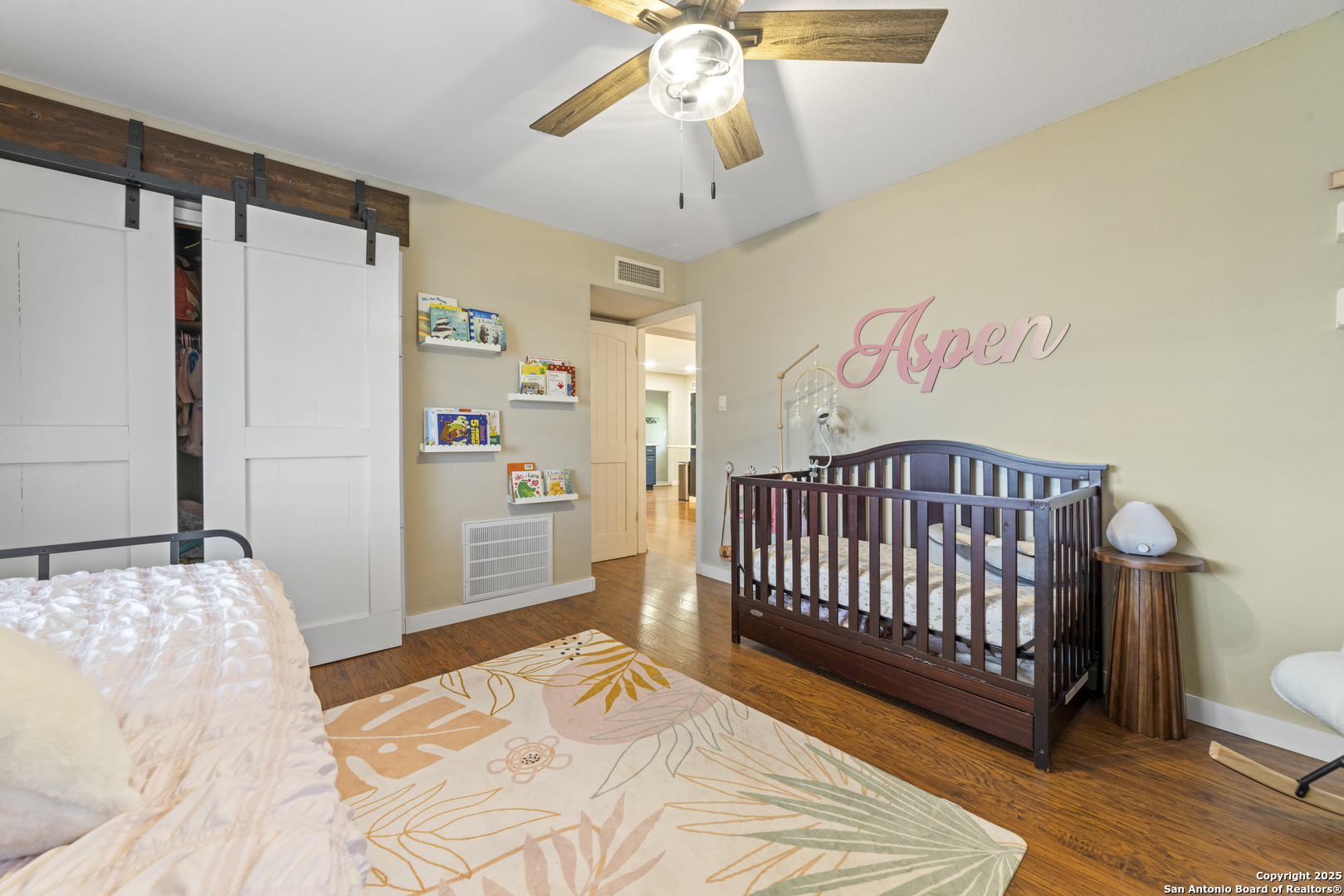 1706 24th Street Hondo, TX 78861 - Photo 23 of 40 a bedroom with a bed and a window