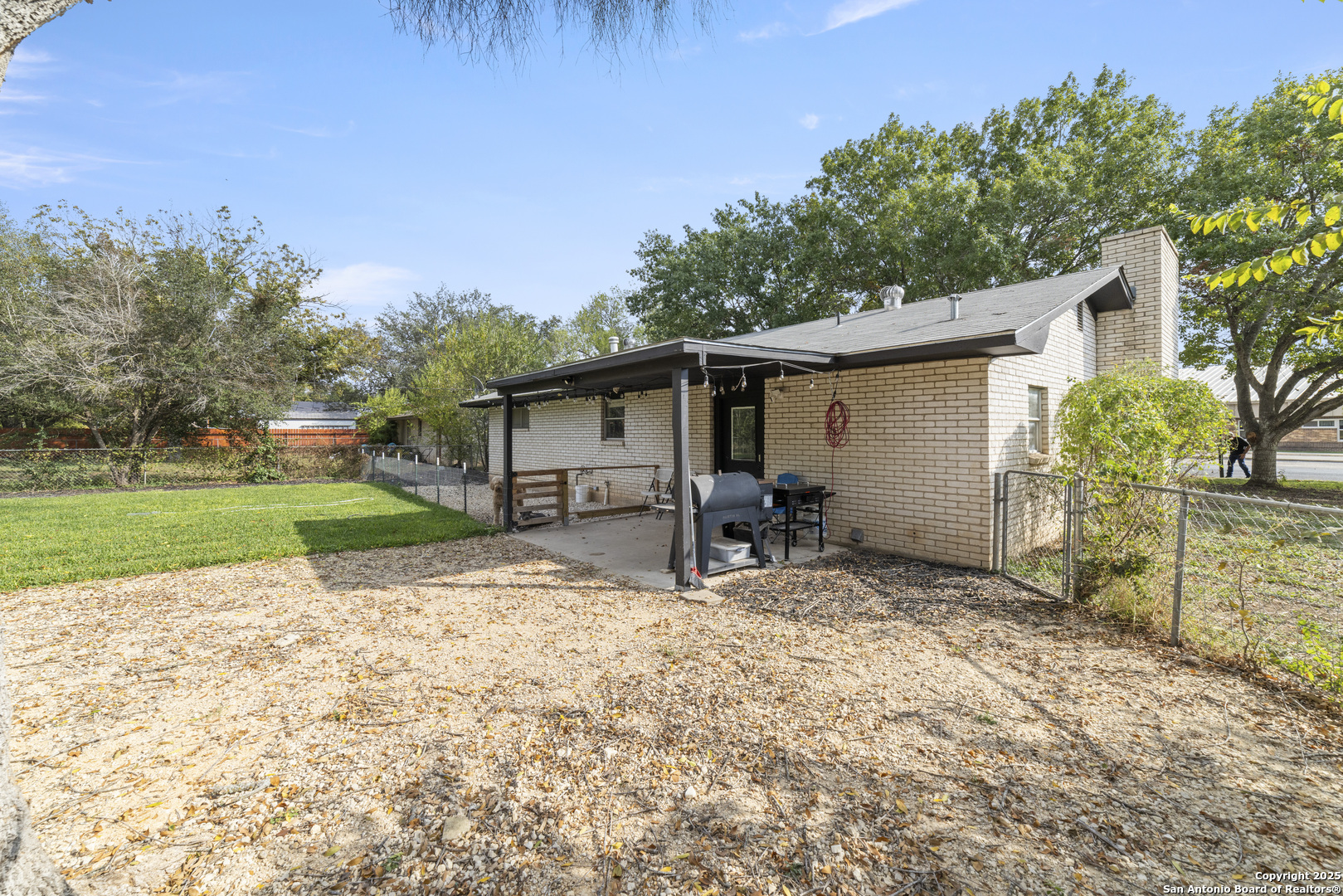 1706 24th Street Hondo, TX 78861 - Photo 31 of 40 a view of a barn with a yard