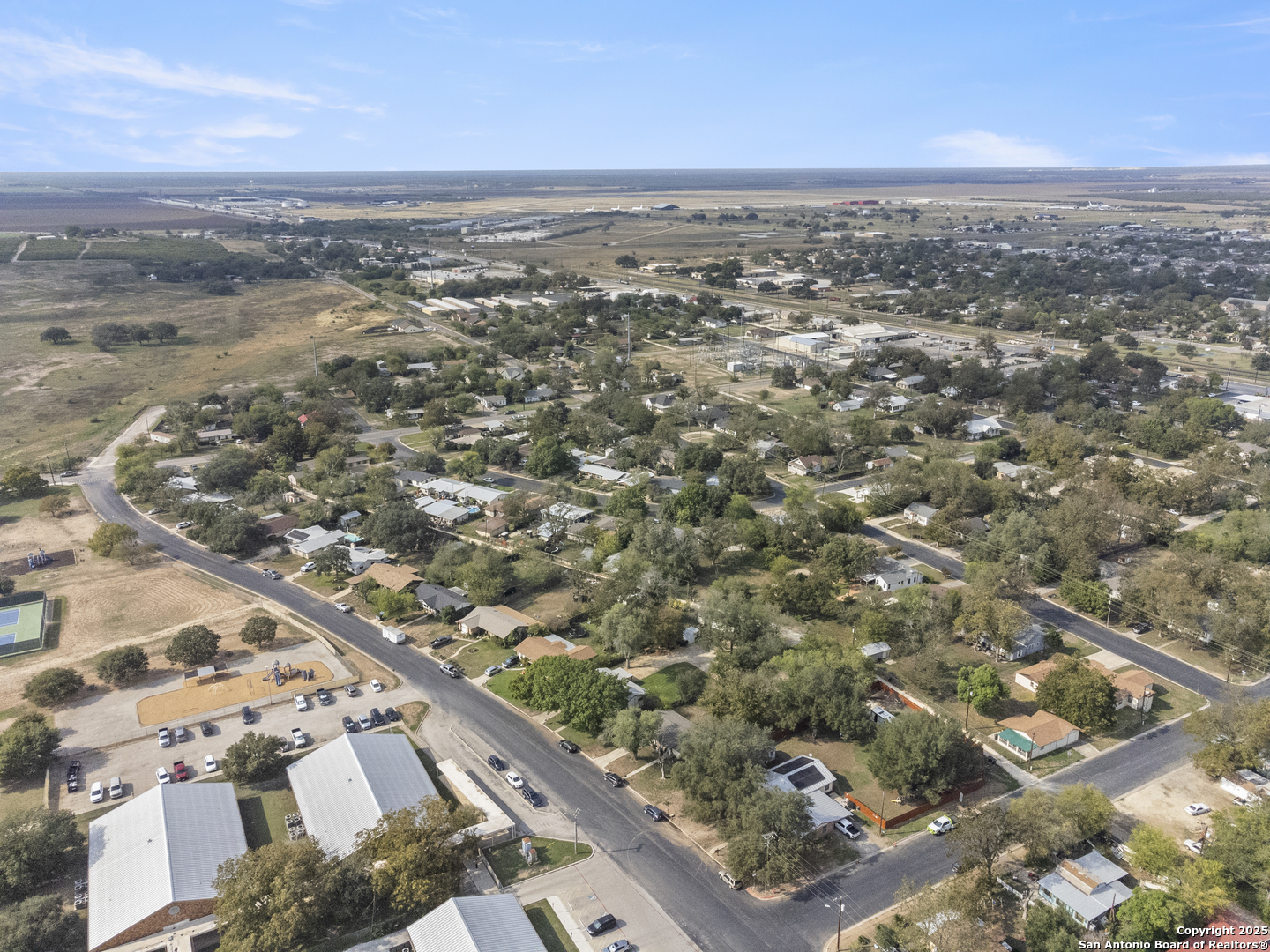 1706 24th Street Hondo, TX 78861 - Photo 40 of 40 an aerial view of beach and city