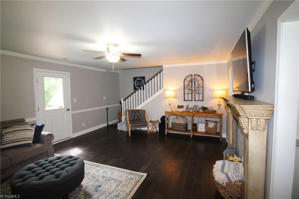 1493 Bradley Road Pinnacle, NC 27043 - Photo 10 of 27 Gallery Image 10