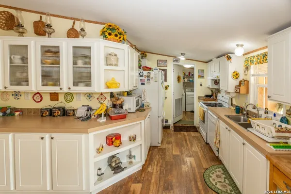 $349,000 | 3187 County Road 361, Utopia, TX 78884