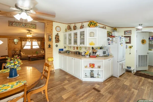 $349,000 | 3187 County Road 361, Utopia, TX 78884