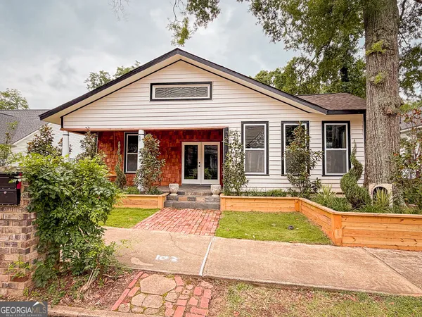 $2,600 | 68 Spring Street, Newnan, GA 30263