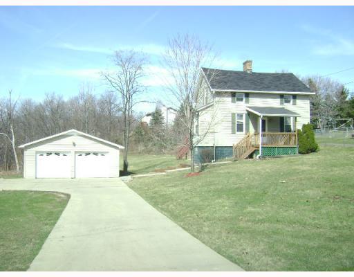 3673 Brodhead Road Monaca, PA 15061 - Photo 1 of 6 Exterior Front.