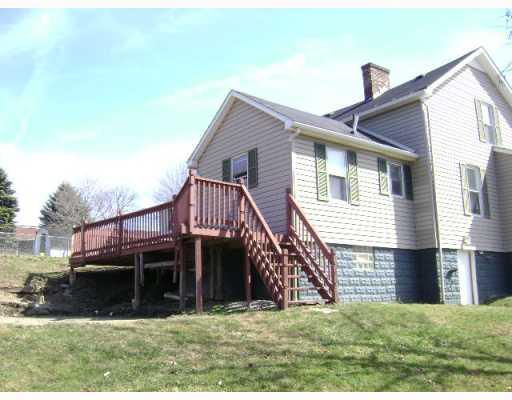 3673 Brodhead Road Monaca, PA 15061 - Photo 5 of 6 Patio/Deck.