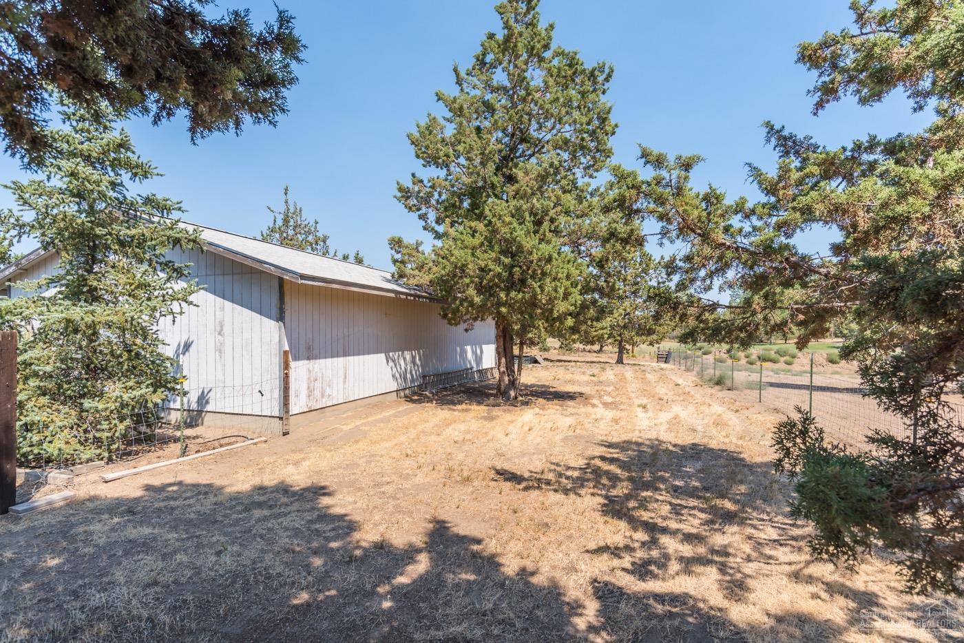 63656 Cricketwood Road Bend, OR 97701 - Photo 22 of 24 Fenced dry pasture behind 3 car garage