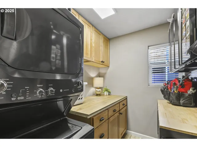 $375,000 | 50990 Dike Road, Unit B3, Scappoose, OR 97056