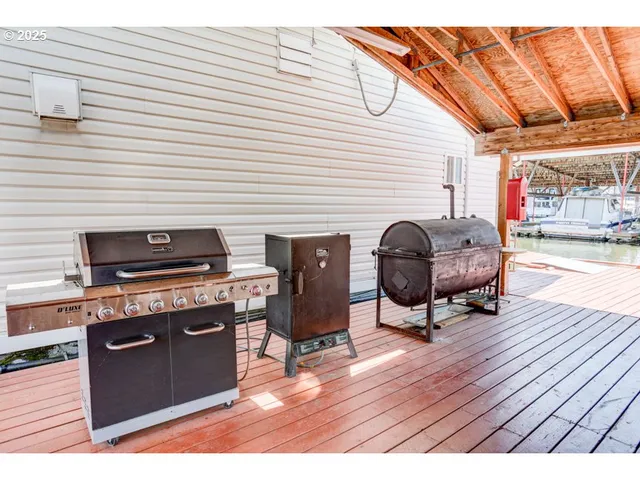 $375,000 | 50990 Dike Road, Unit B3, Scappoose, OR 97056