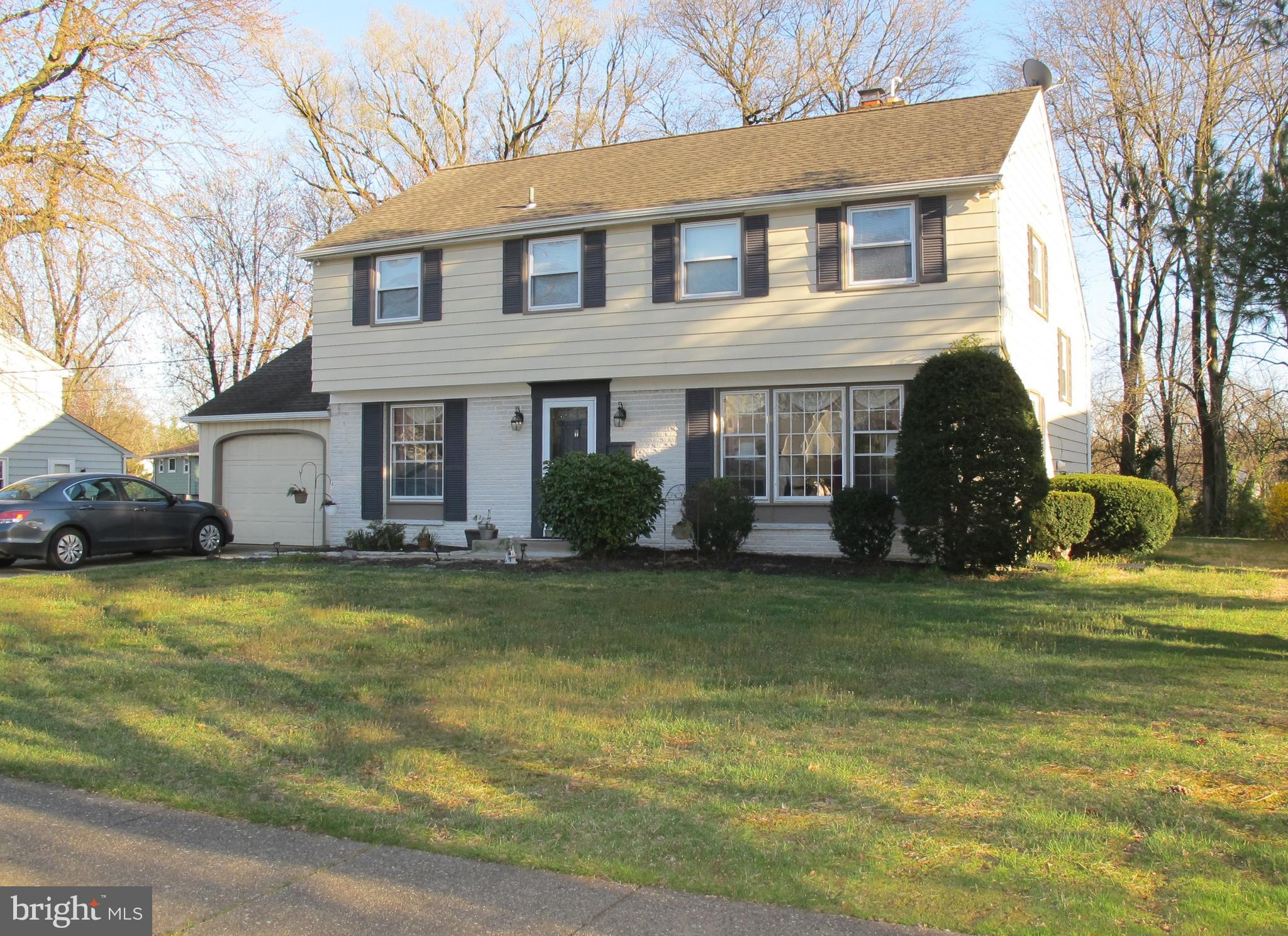 818 Meetinghouse Road Cinnaminson, NJ 08077 - Photo 3 of 31 Welcome Home...