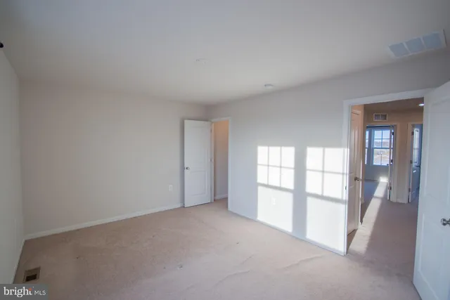 $2,100 | 10 Capitol Mews, Ranson, WV 25438