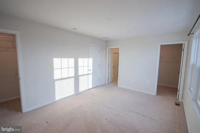 $2,300 | 10 Capitol Mews, Ranson, WV 25438