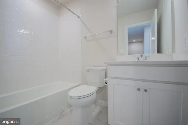 $2,100 | 10 Capitol Mews, Ranson, WV 25438