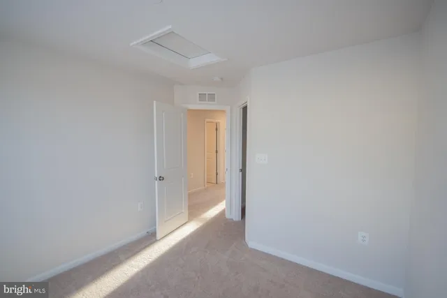 $2,300 | 10 Capitol Mews, Ranson, WV 25438