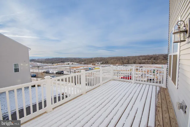 $2,100 | 10 Capitol Mews, Ranson, WV 25438