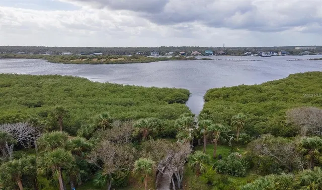 $249,000 | 1611 North Daytona Avenue, Flagler Beach, FL 32136