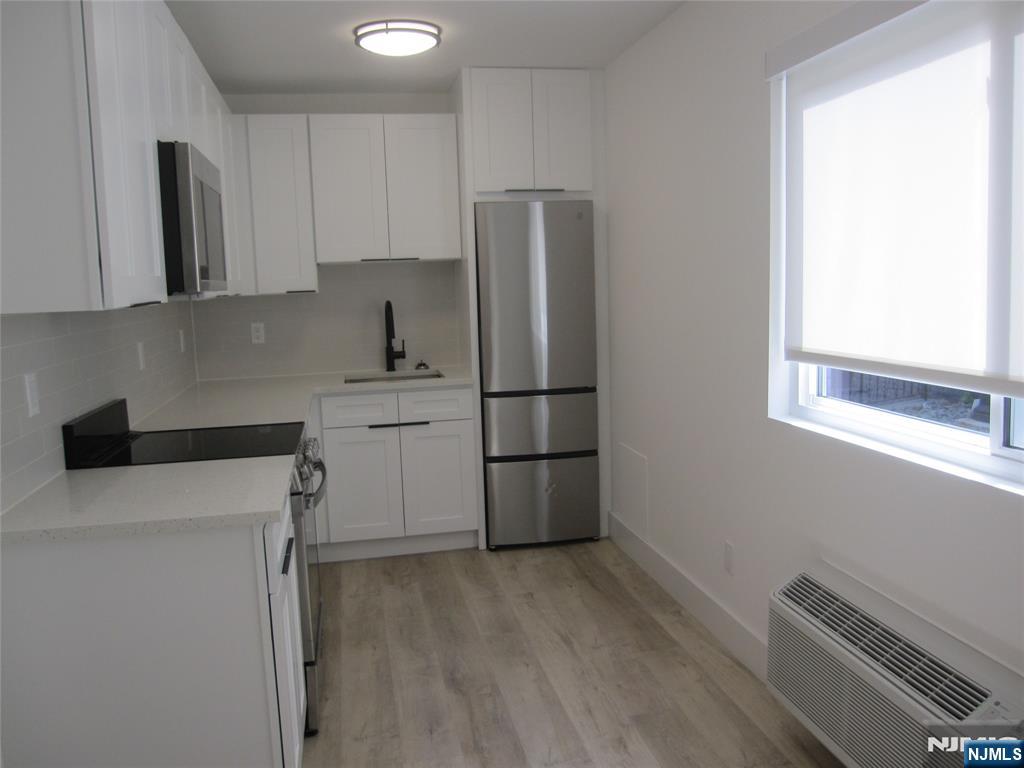119 1st Street, Unit 2A Hackensack, NJ 07601 - Photo 3 of 8 Gallery Image 3