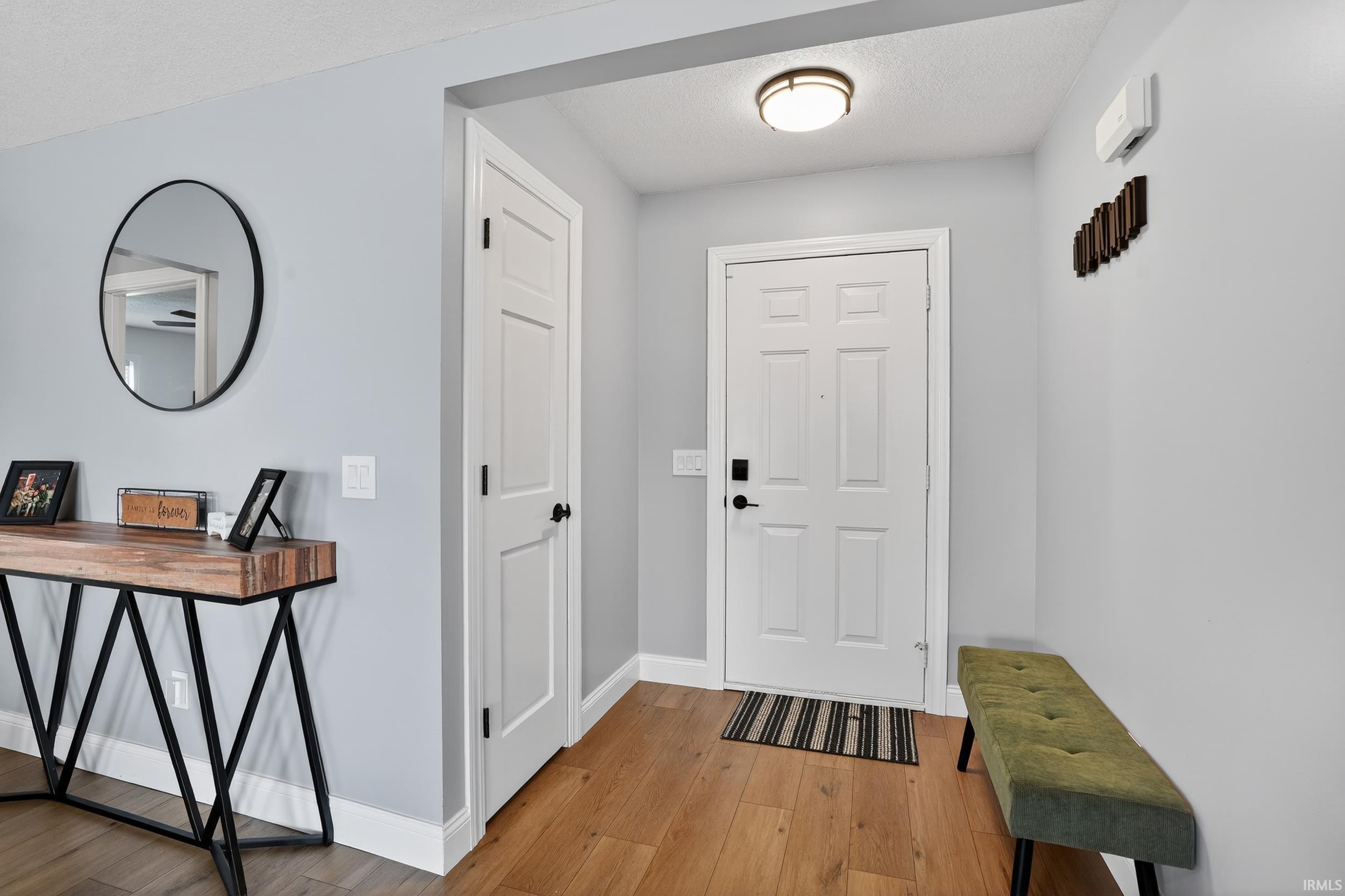 9625 Rio Canyon Court Fort Wayne, IN 46825 - Photo 6 of 33