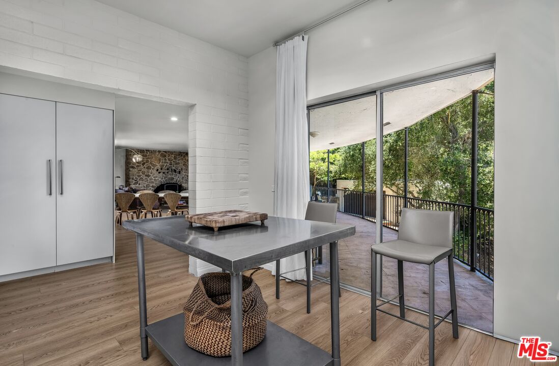 25202 Piuma Road Calabasas, CA 91302 - Photo 17 of 49 Gallery Image 17