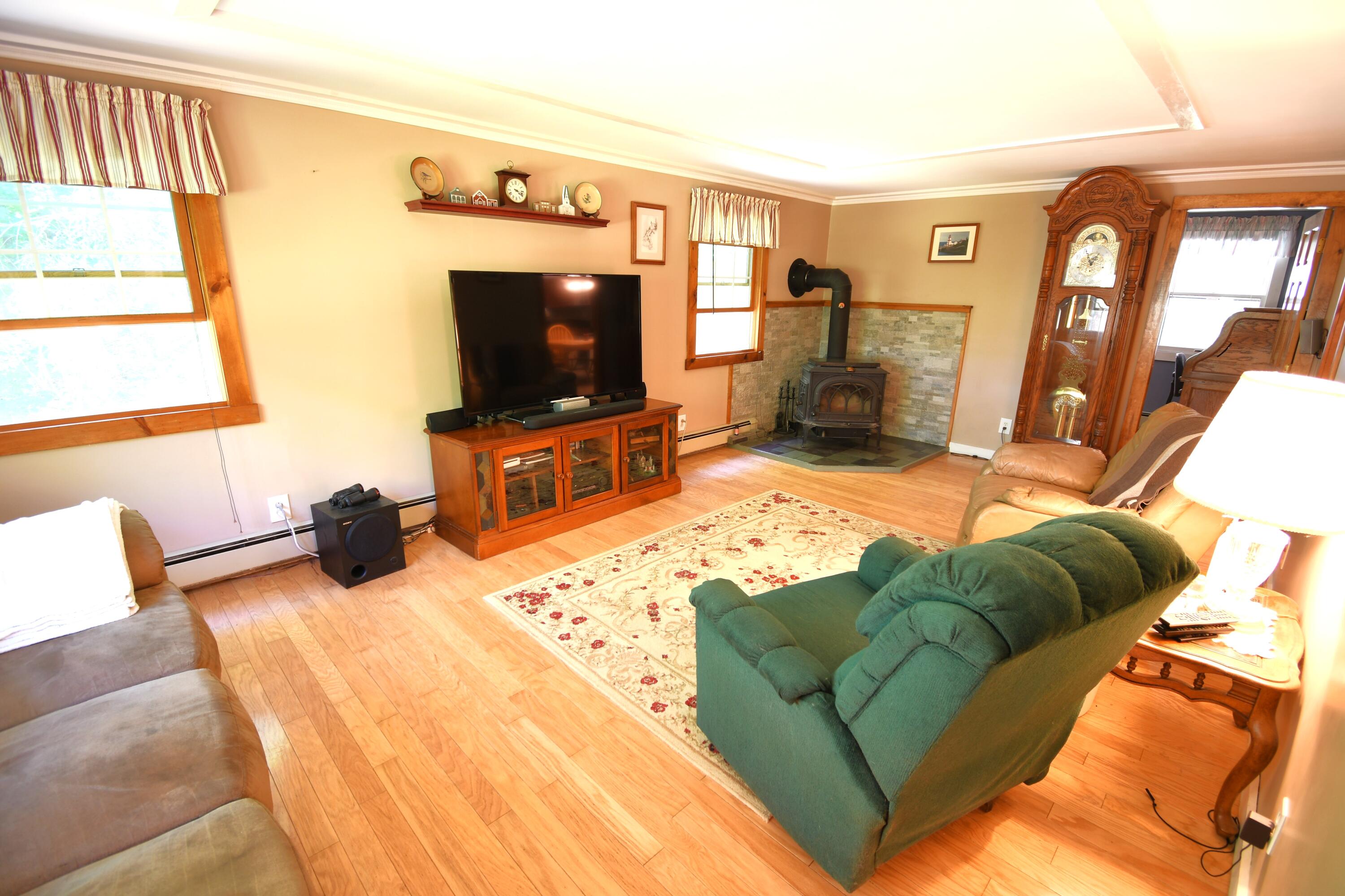 257 Stagecoach Road Unity, ME 04988 - Photo 5 of 43 Living Room