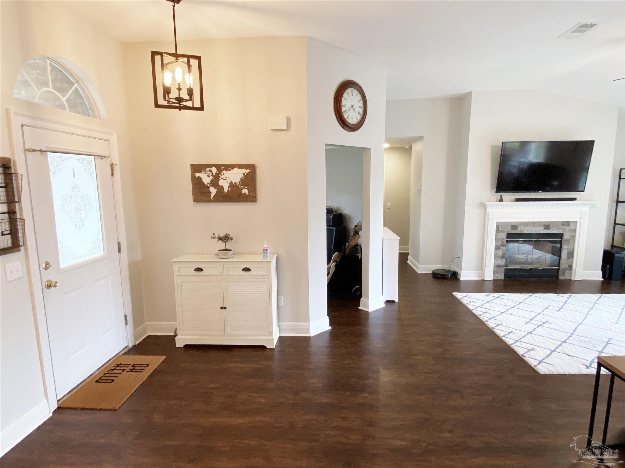 3096 Red Fern Road Cantonment, FL 32533 - Photo 5 of 34 Gallery Image 5