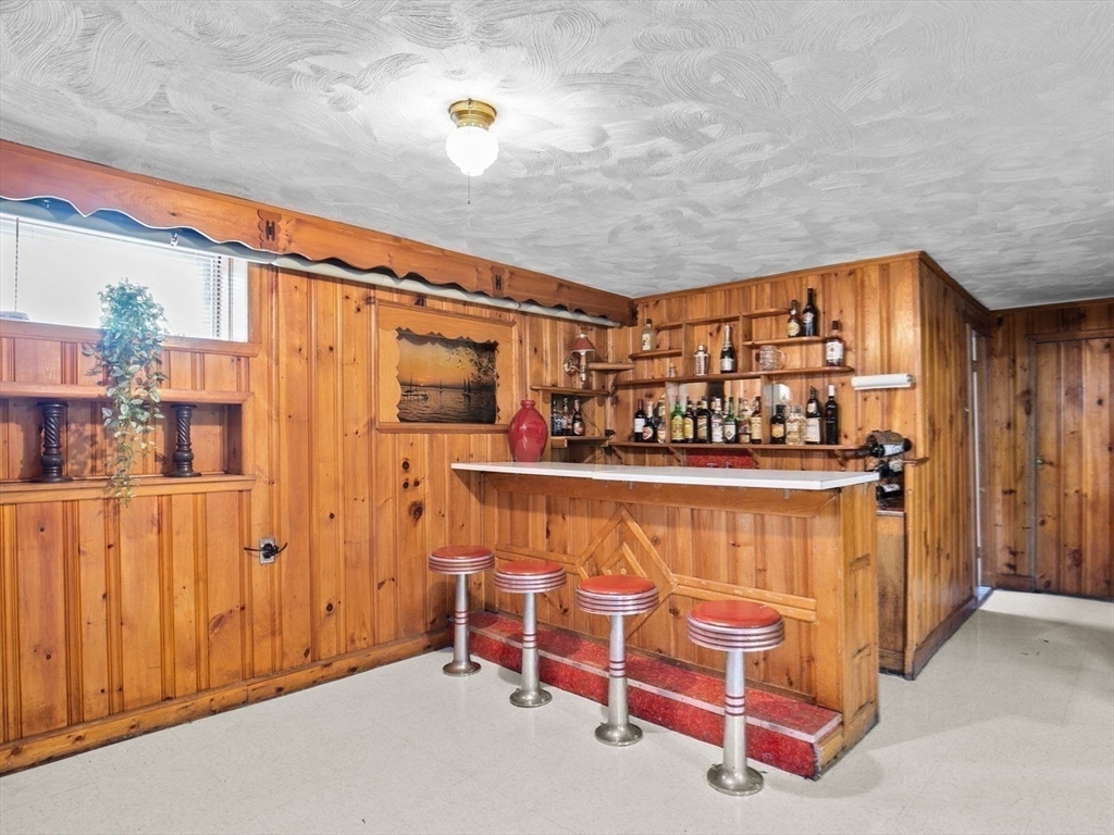 9 Houghton Road Belmont, MA 02478 - Photo 21 of 42 Gallery Image 21
