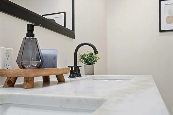 $289,999 | 121 Bella Vista Drive, Pittsburgh, PA 15236