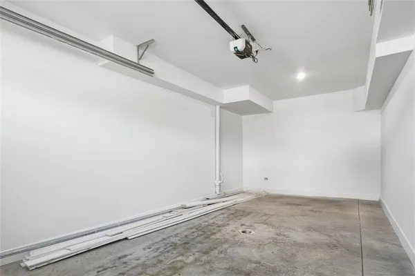 $289,999 | 121 Bella Vista Drive, Pittsburgh, PA 15236