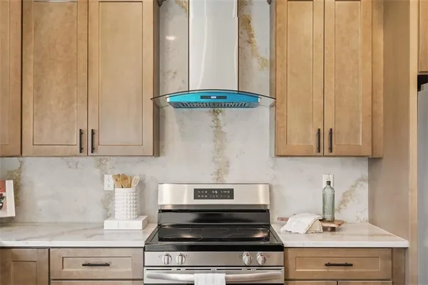 $289,999 | 121 Bella Vista Drive, Pittsburgh, PA 15236