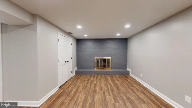 $4,100 | 6602 Greenview Lane, Springfield, VA 22152