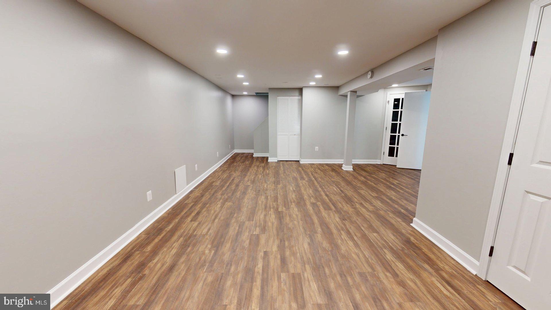 6602 Greenview Lane Springfield, VA 22152 - Photo 14 of 28