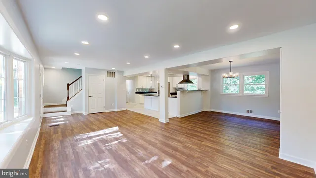 $4,100 | 6602 Greenview Lane, Springfield, VA 22152