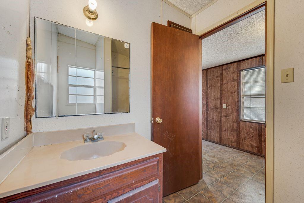 932 Cook Street Mansfield, TX 76065 - Photo 24 of 31