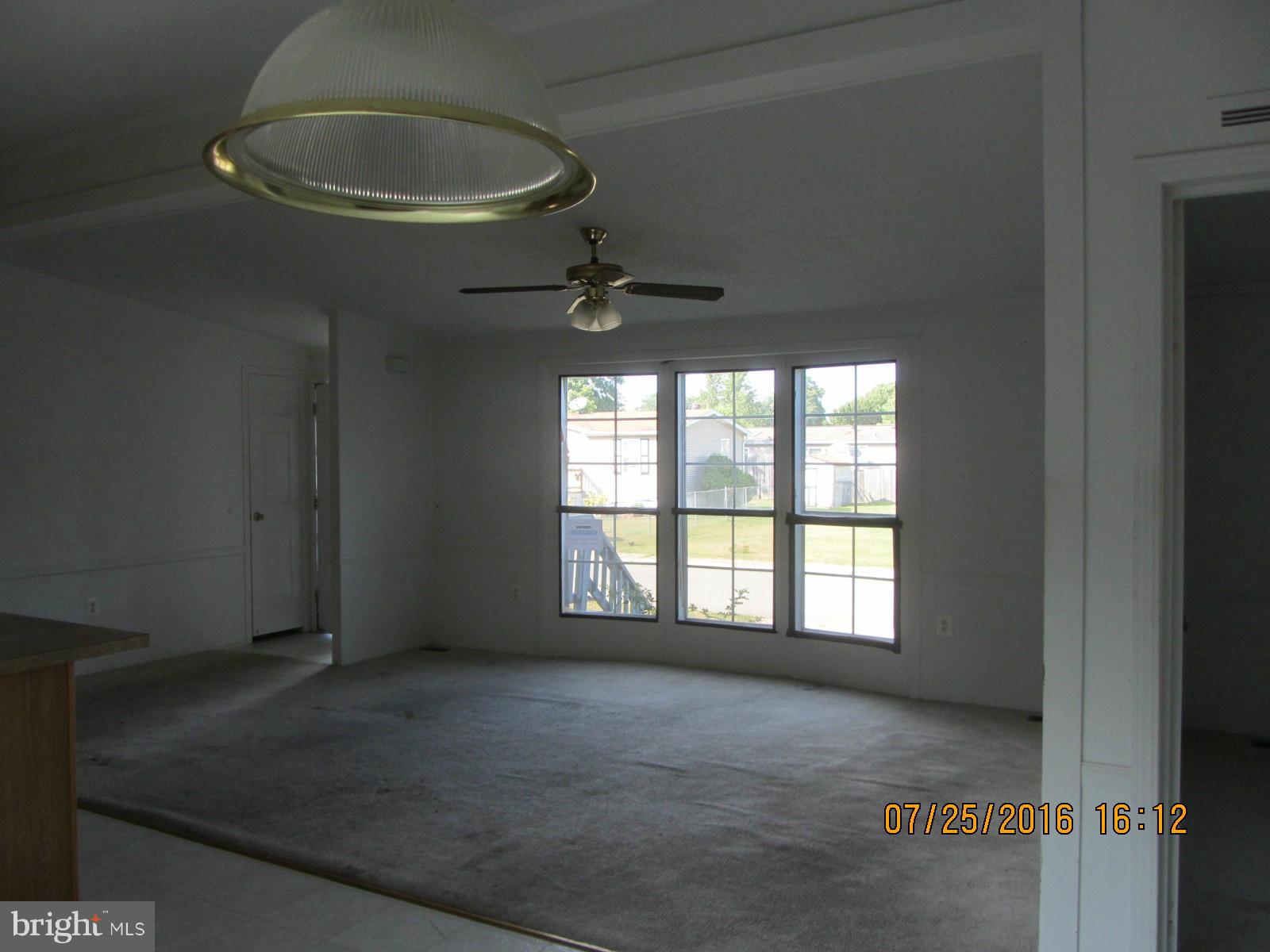 45879 South Springsteen Court California, MD 20619 - Photo 3 of 14 Living Room
