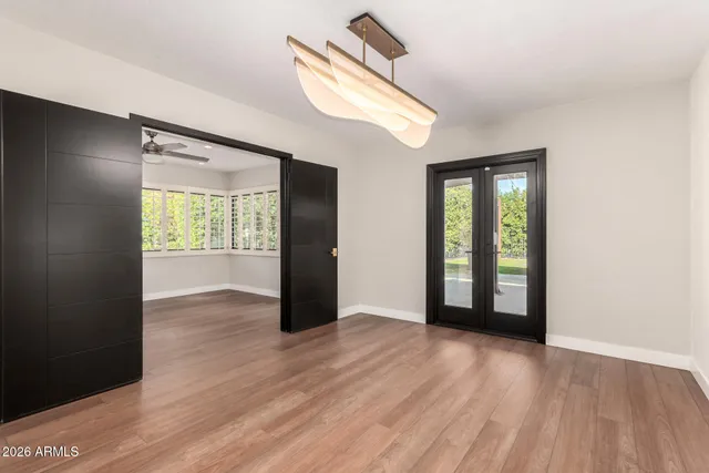 $3,300 | 1519 West Flower Circle North, Phoenix, AZ 85015