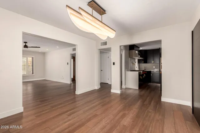 $3,300 | 1519 West Flower Circle North, Phoenix, AZ 85015