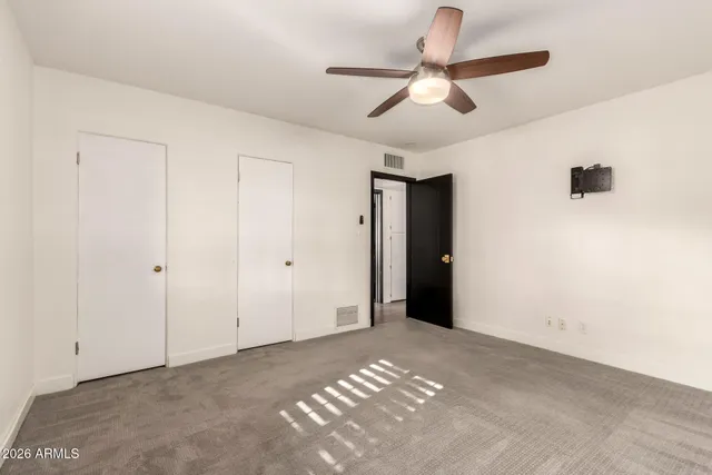 $3,300 | 1519 West Flower Circle North, Phoenix, AZ 85015
