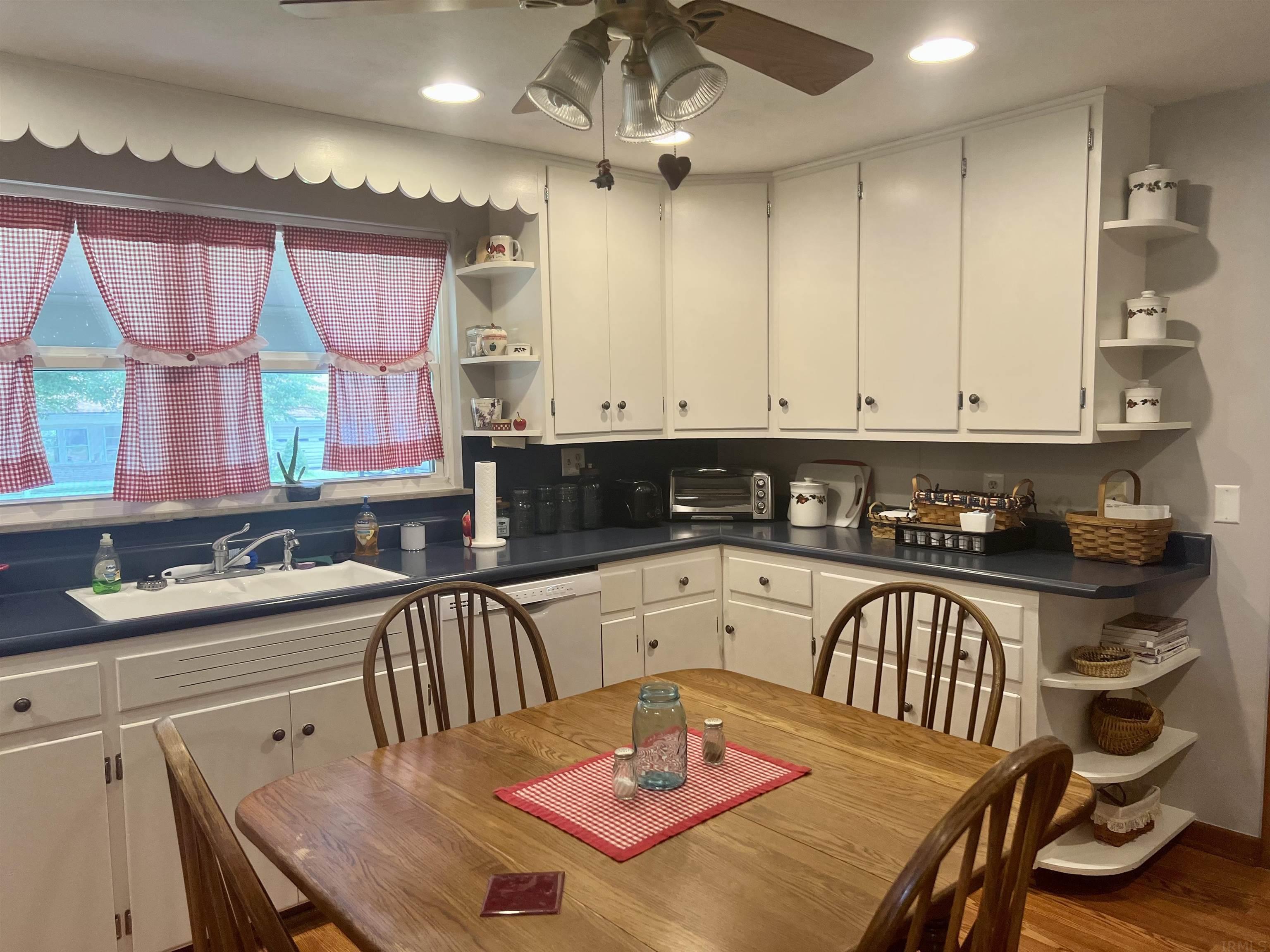 260 South Roosevelt Road Orleans, IN 47452 - Photo 11 of 31 Gallery Image 11
