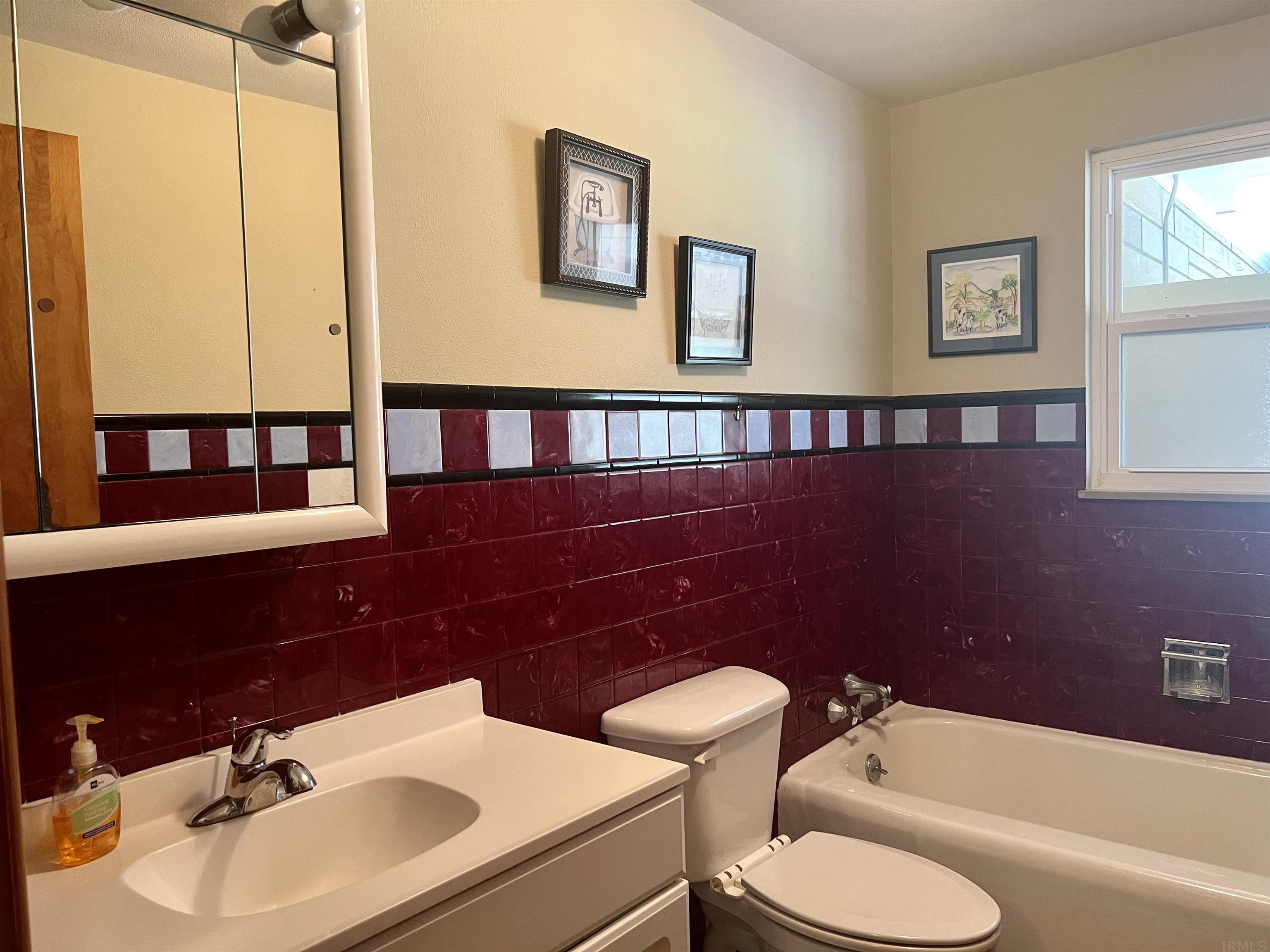 260 South Roosevelt Road Orleans, IN 47452 - Photo 12 of 31 Gallery Image 12