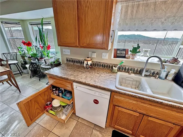 $850,000 | 9260 Church Street, Pahrump, NV 89048