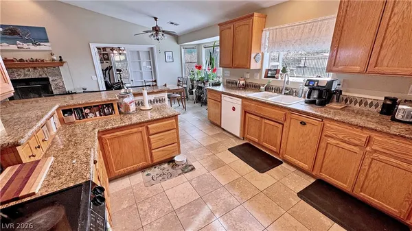 $850,000 | 9260 Church Street, Pahrump, NV 89048