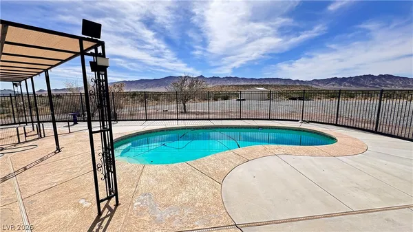 $850,000 | 9260 Church Street, Pahrump, NV 89048