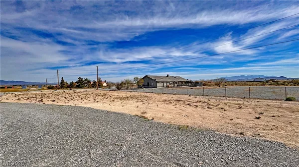 $850,000 | 9260 Church Street, Pahrump, NV 89048