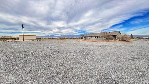 $850,000 | 9260 Church Street, Pahrump, NV 89048