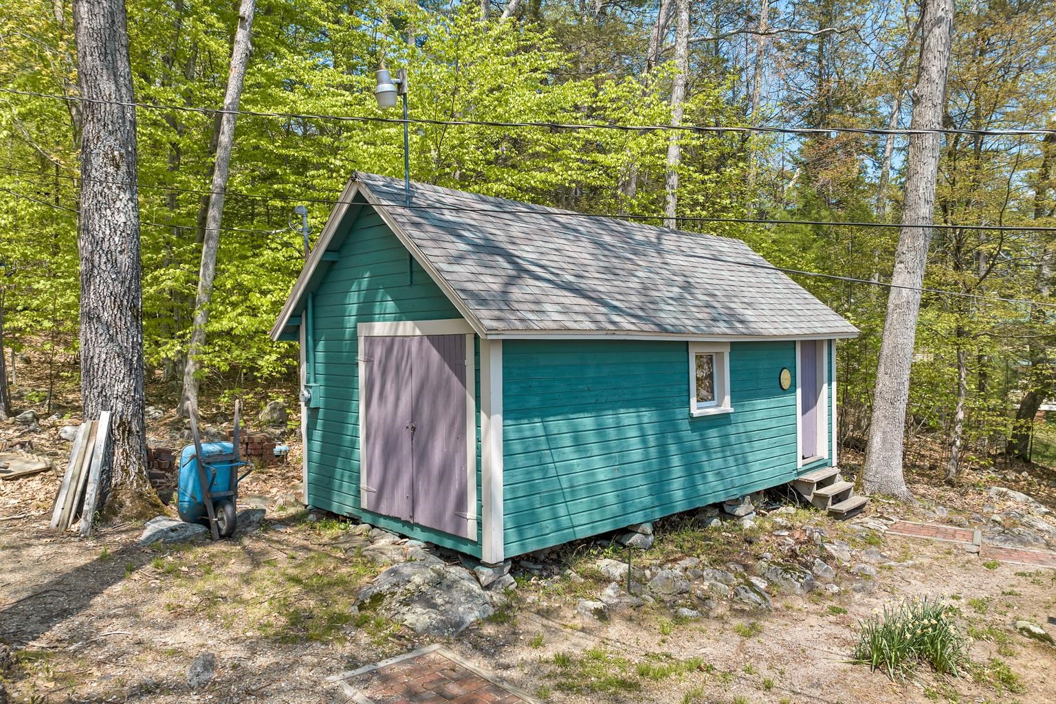 82 Cattle Landing Road Meredith, NH 03253 - Photo 4 of 40