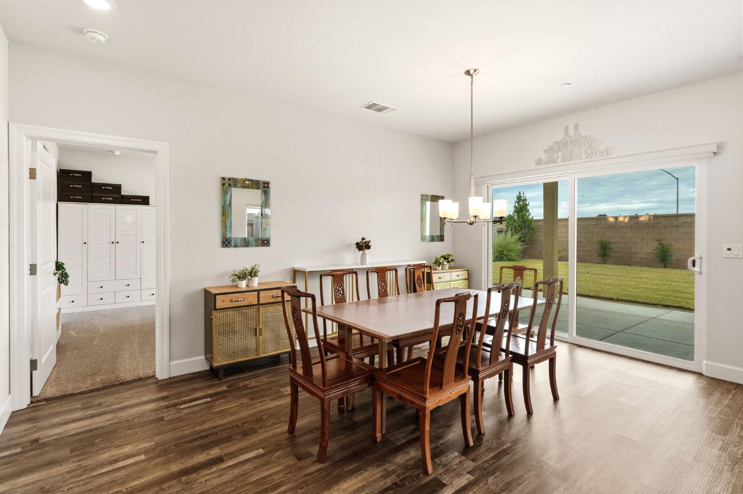 912 Hogan Road Galt, CA 95632 - Photo 9 of 39