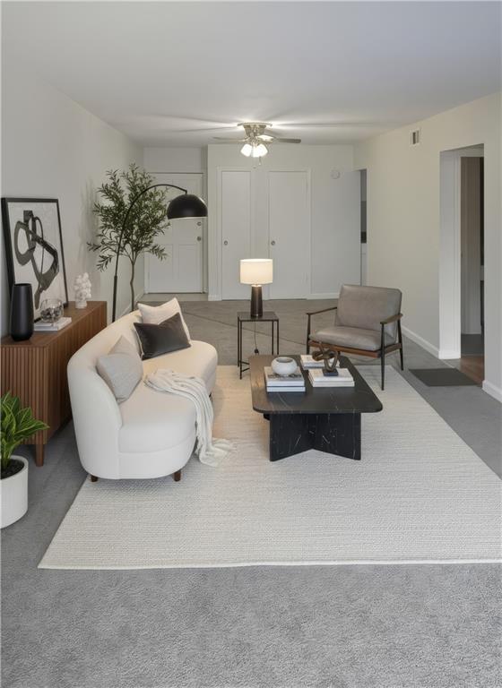 3091 Colonial Way, Unit H4 Atlanta, GA 30341 - Photo 5 of 8