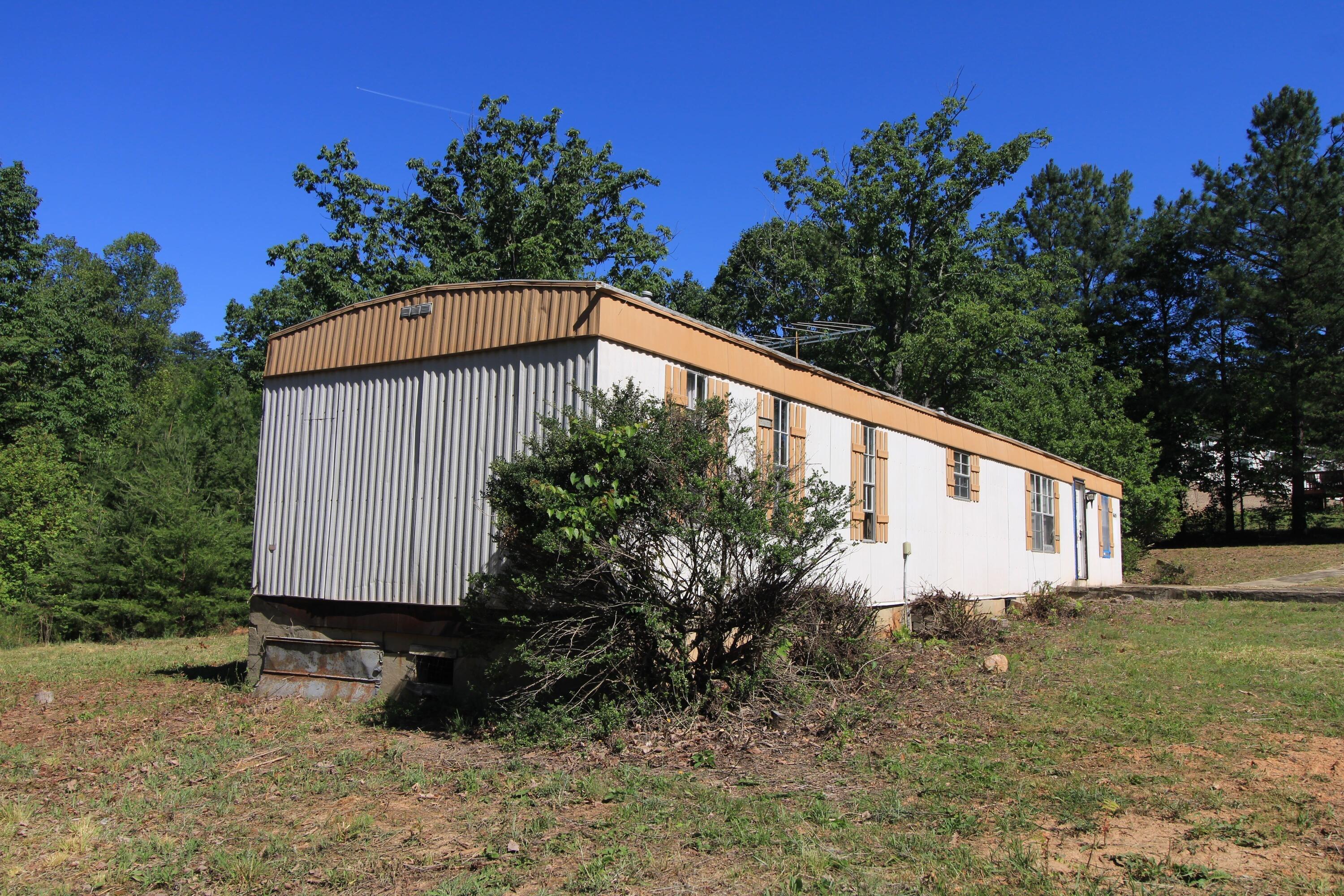 3685 Midway Road Gretna, VA 24557 - Photo 20 of 43 19