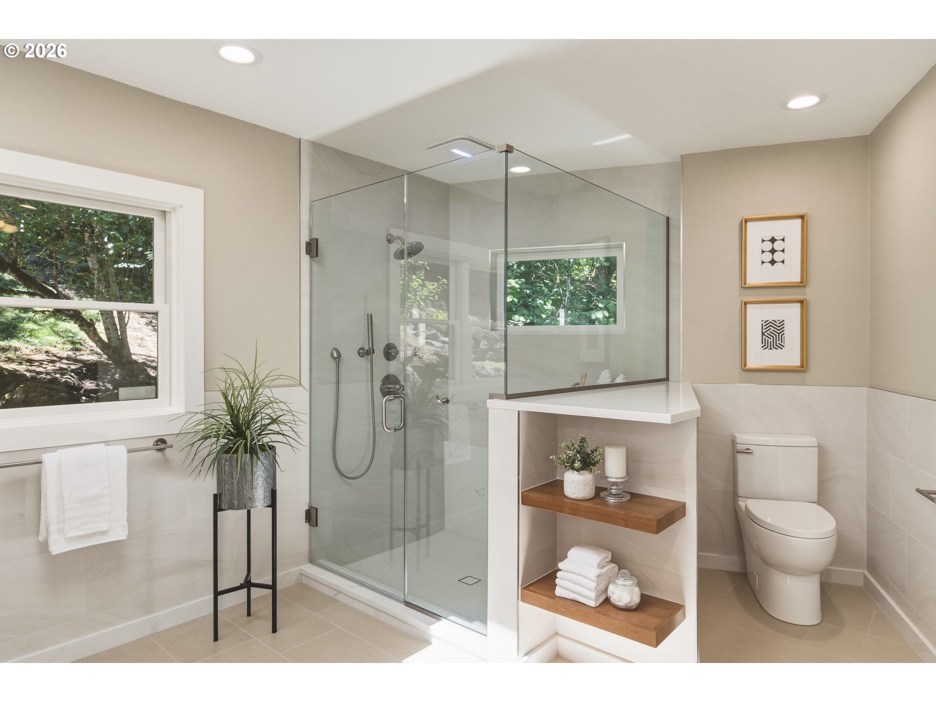 8 Garibaldi Street Lake Oswego, OR 97035 - Photo 28 of 47 Owner's Suite Bathroom