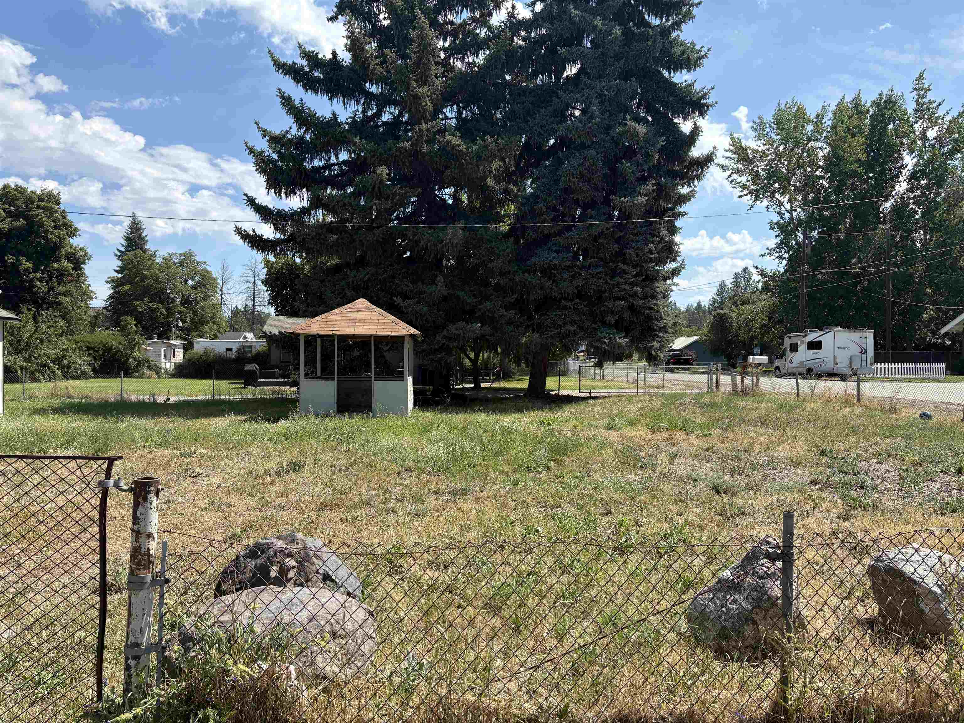 825 South Chronicle Road Spokane Valley, WA 99212 - Photo 2 of 3 Gallery Image 2